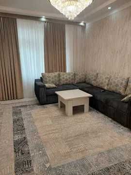 R2! Сдаётся квартир 2/2/5 на МАКСИМА ГОРЬКОГО ор-р Художников!