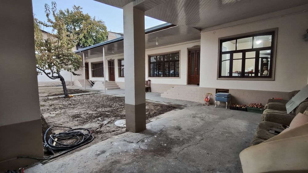 Samarqand Darvoza maxalasida 3.5 sotx xovli sotiladi