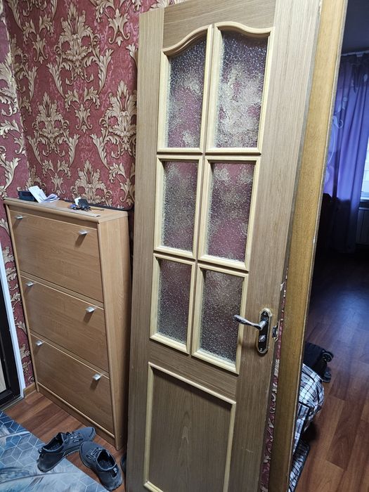 Продам дверь 60ка в хорошем состоянии