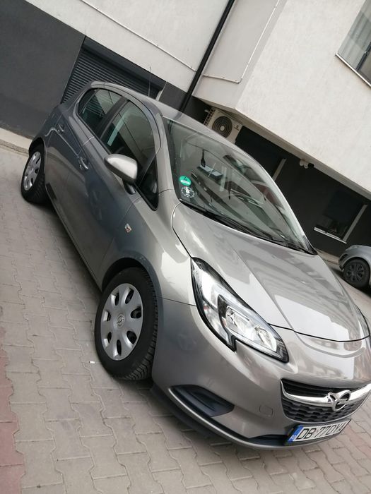 Vând Opel CORSA E