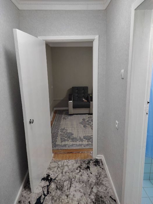 Чиланзар-5 квартал 2/4/4 кирпичный дом 2х6 смежка метро Новза