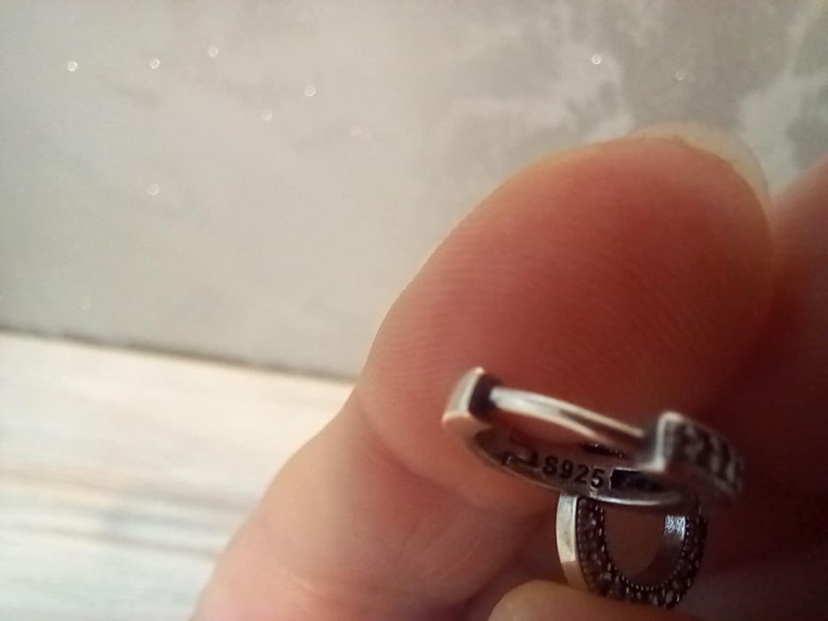 Pandora - сребърни обеци S 925