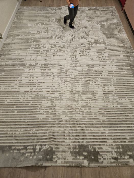 Кілем новый подаркаға келген