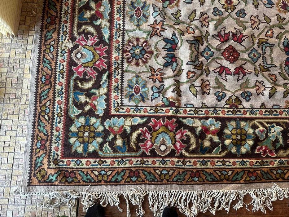 Голям котленски килим