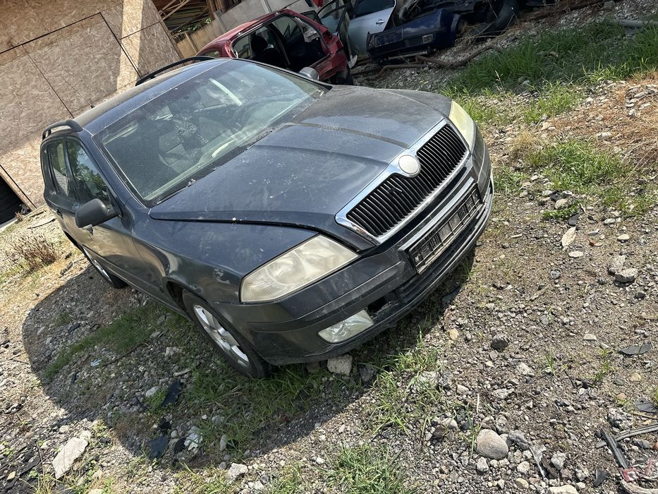 bara spate stop haion faruri motor cutie 1.9 usi bord skoda octavia 2