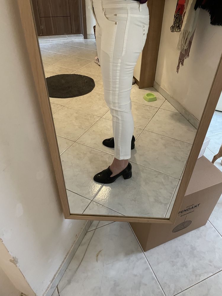 бял панталон Vero moda S
