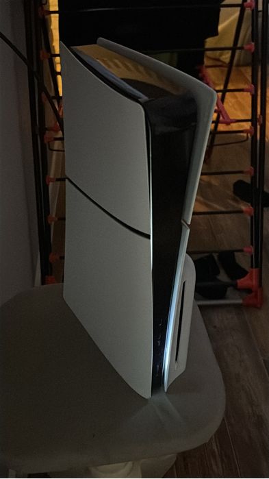 Продам пс 5 Slim