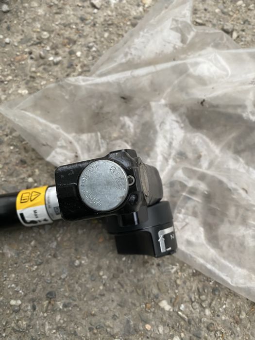 Нова кука за теглич L1TJ-19D528-AB за Ford Puma