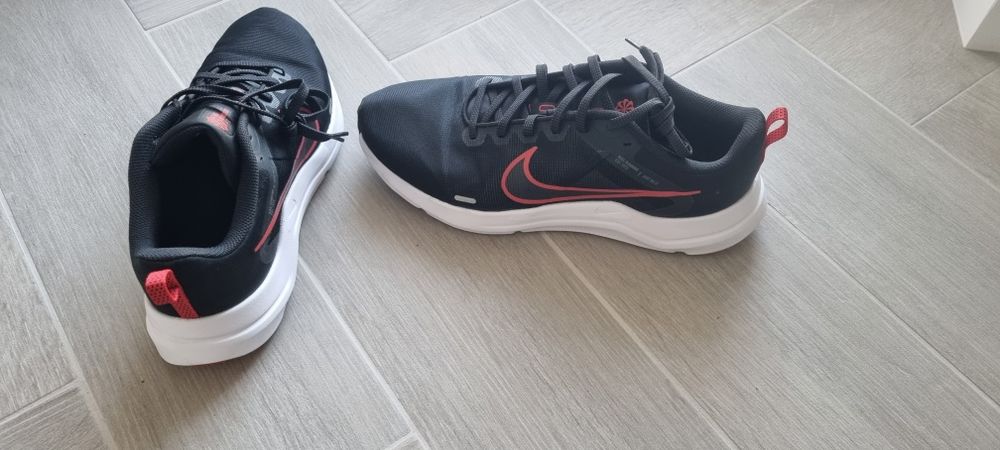 Adidași Nike 43 noi