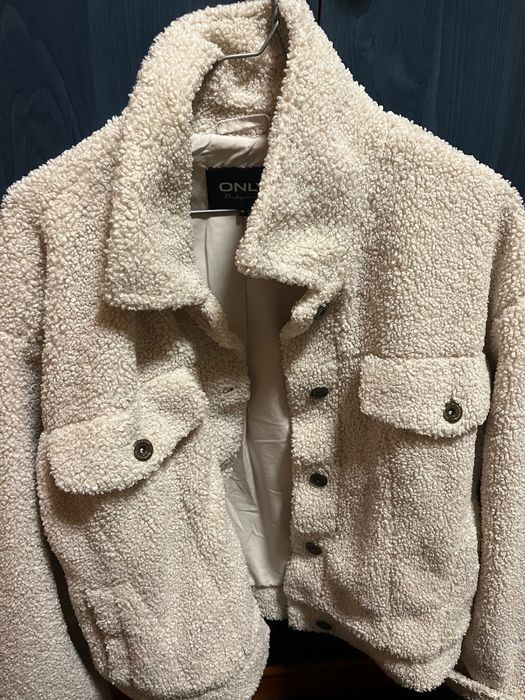 Дамско яке ONLY, М размер