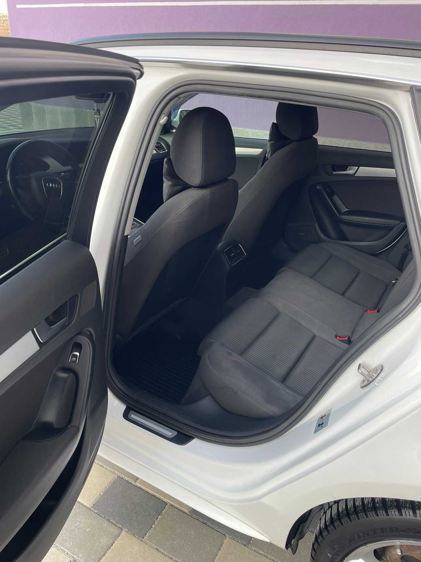 Audi A4 S- line 2TDI 143hp