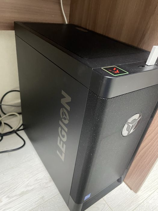 продам компьютер lenovo legion t5