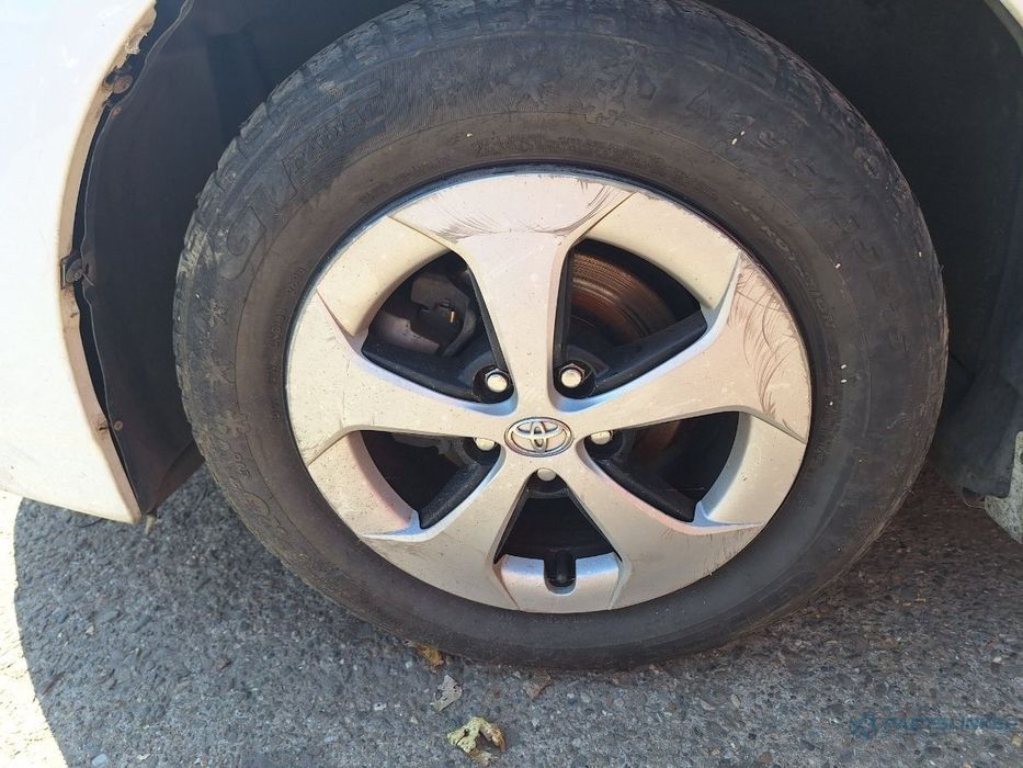 Jante din aliaj R15 TOYOTA PRIUS _W3_ 2013 Hybrid 2ZR-FXE