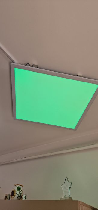 Vand panou led/lustra/plafoniera/aplica LED RGB ca nou