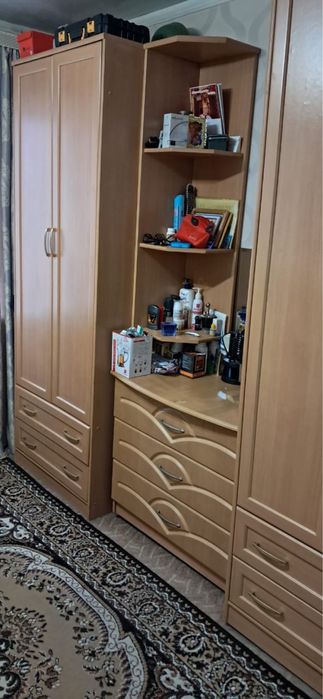 Продам спальный гарнитур