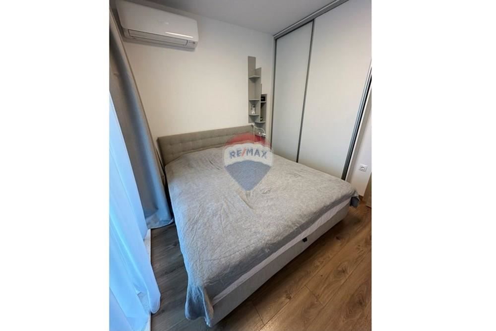 Продава се Двустаен апартамент в к.к. Св.Св. Константин и Елена - 65 кв.м за 4000 €/кв.м - Снимка #3