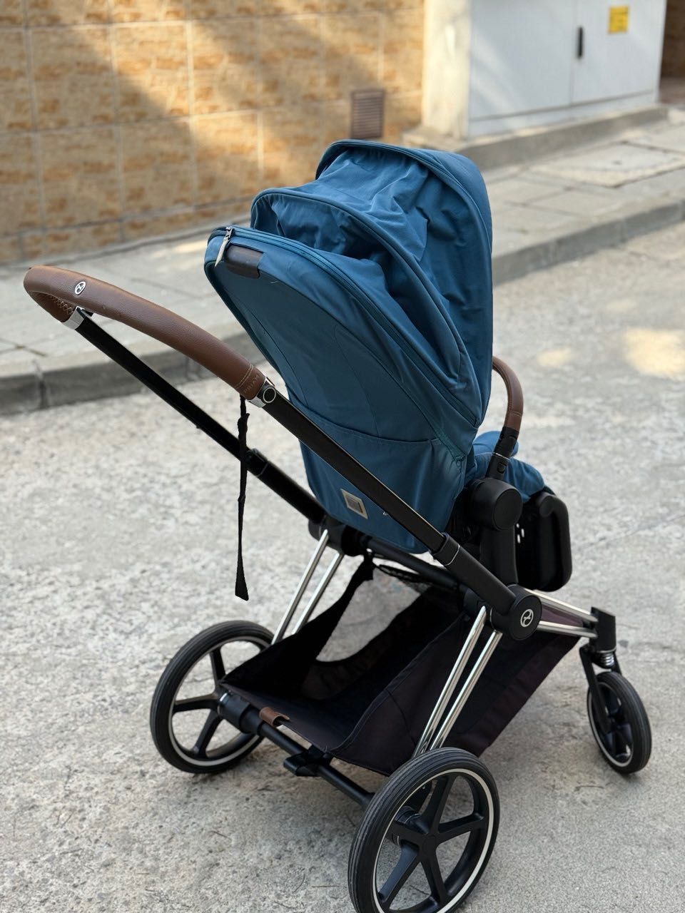 Cybex Priam 4 Lux    Carry Cot