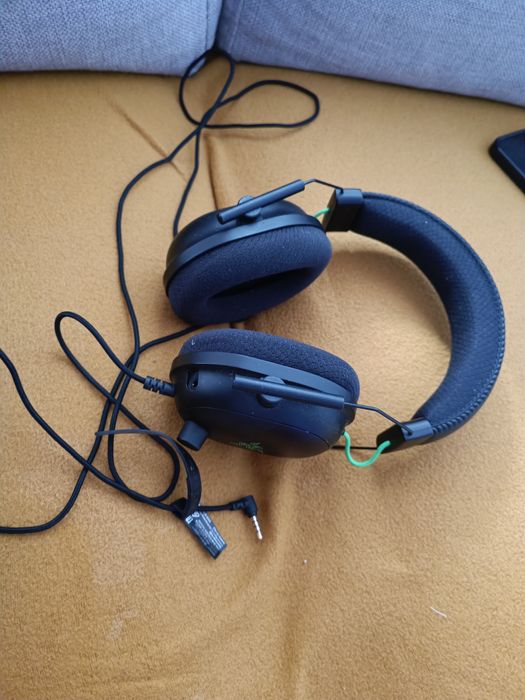 Vând casti gaming Razer