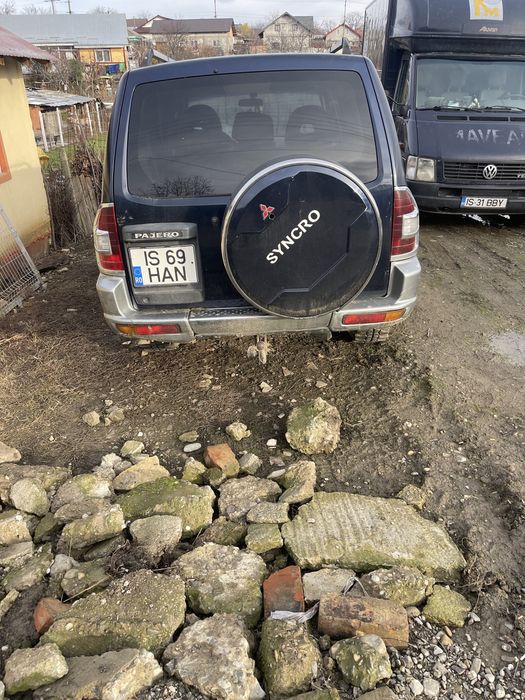 Mitsubishi pajero mk3, manual