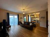 Apartament lux in vilă + curte