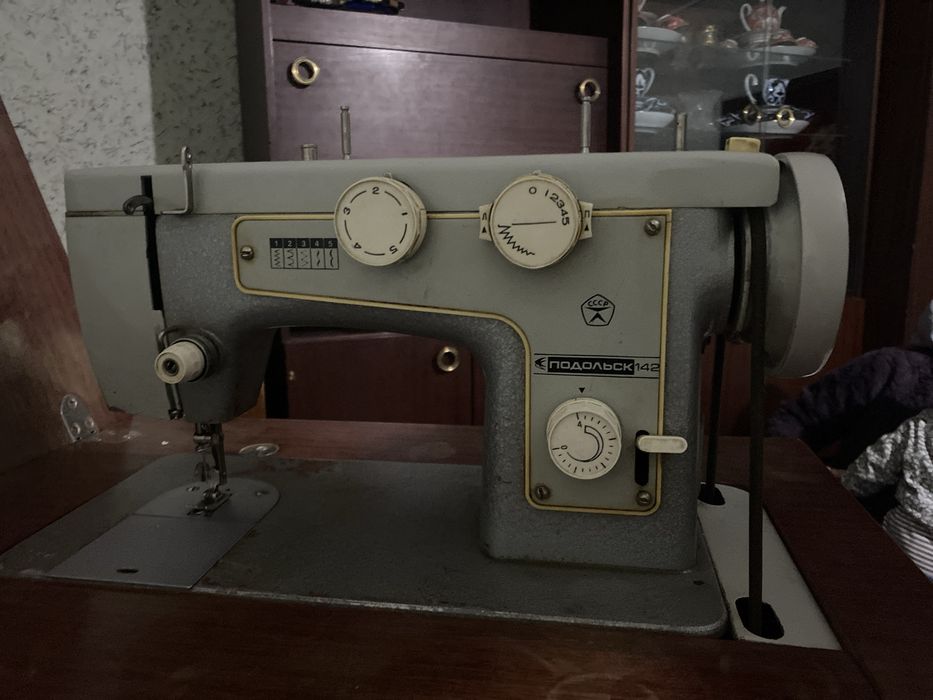 Тикув мошинаси подолск 142