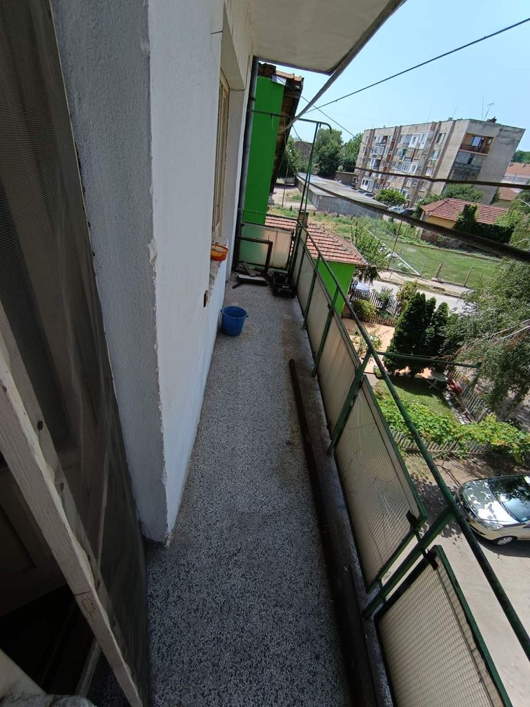 Продава се Многостаен апартамент в Лом - 126 кв.м за 588 €/кв.м - Снимка #13