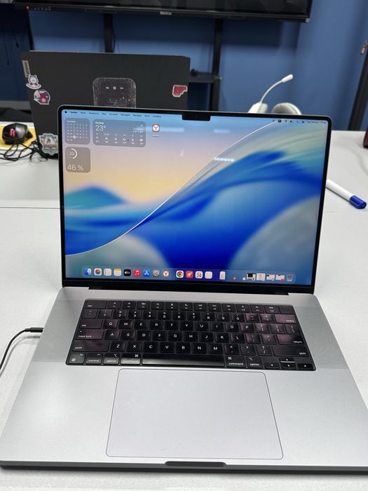 Macbook Pro 16 inch