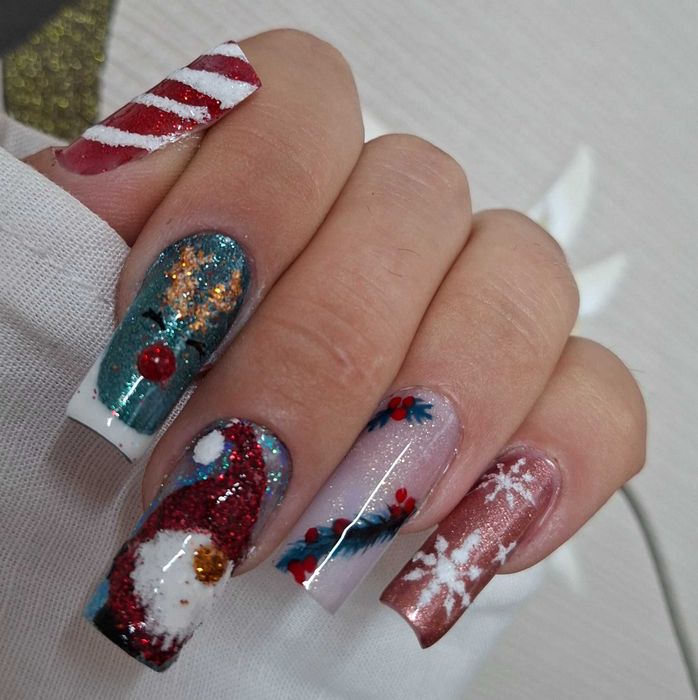 Servicii de manichiura