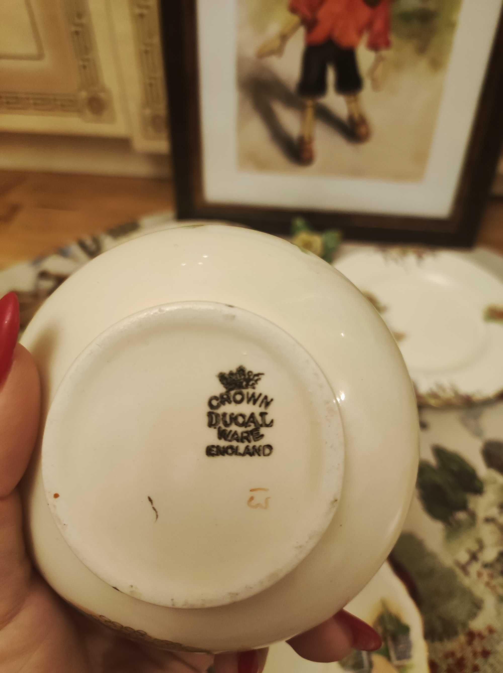 Петорен порцеланов сет Crown Ducal Ware England