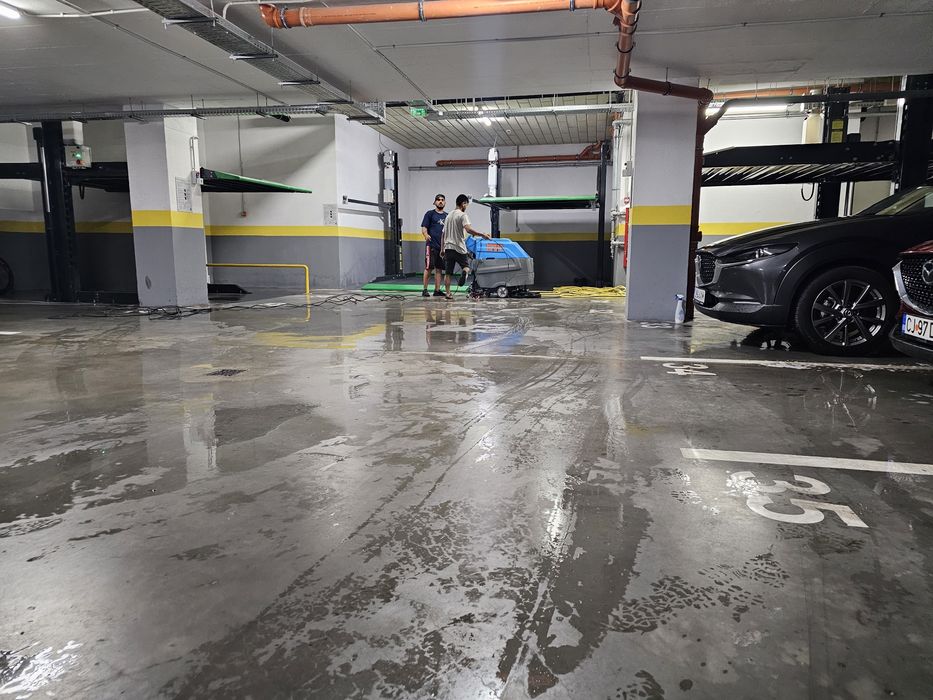 Curățenie parcări case de scara blocuri birouri