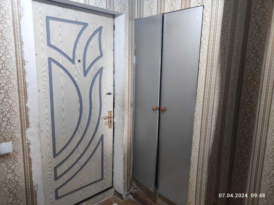 Продаётся квартира 2/4/9 Юнусабадский район 19 квартал