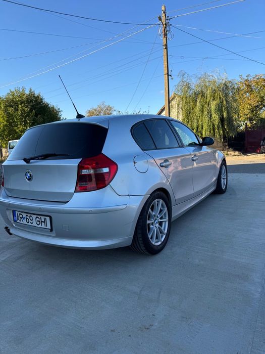 Vand BMW seria 1.18D
