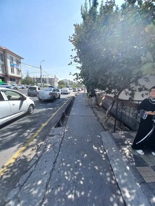 Фаробий 1-Линия 8-соток Фасад:32×21-метр Углавой Ориетнир:Респуб Онкол