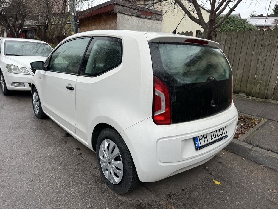 Vw up! an fab 2013 motor 1.0 MPI benzina tva deductibil!!