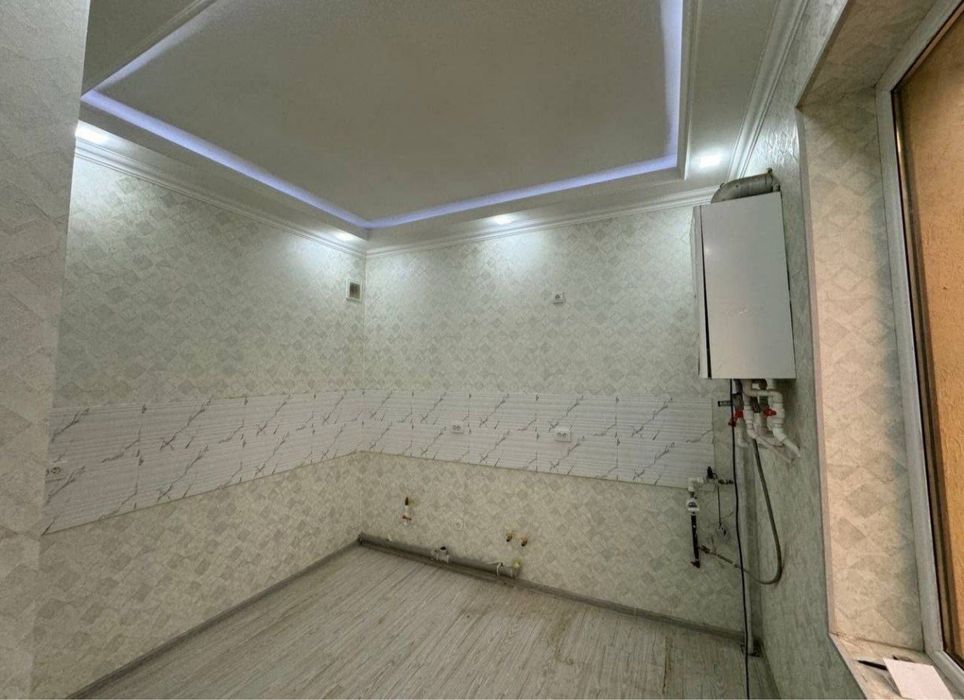 2 хонали уй сотилади йанги лифтлик домдан евроремонт