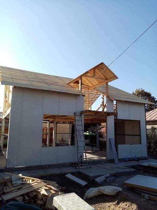 Vindem container modular casa locuibila 7*5m