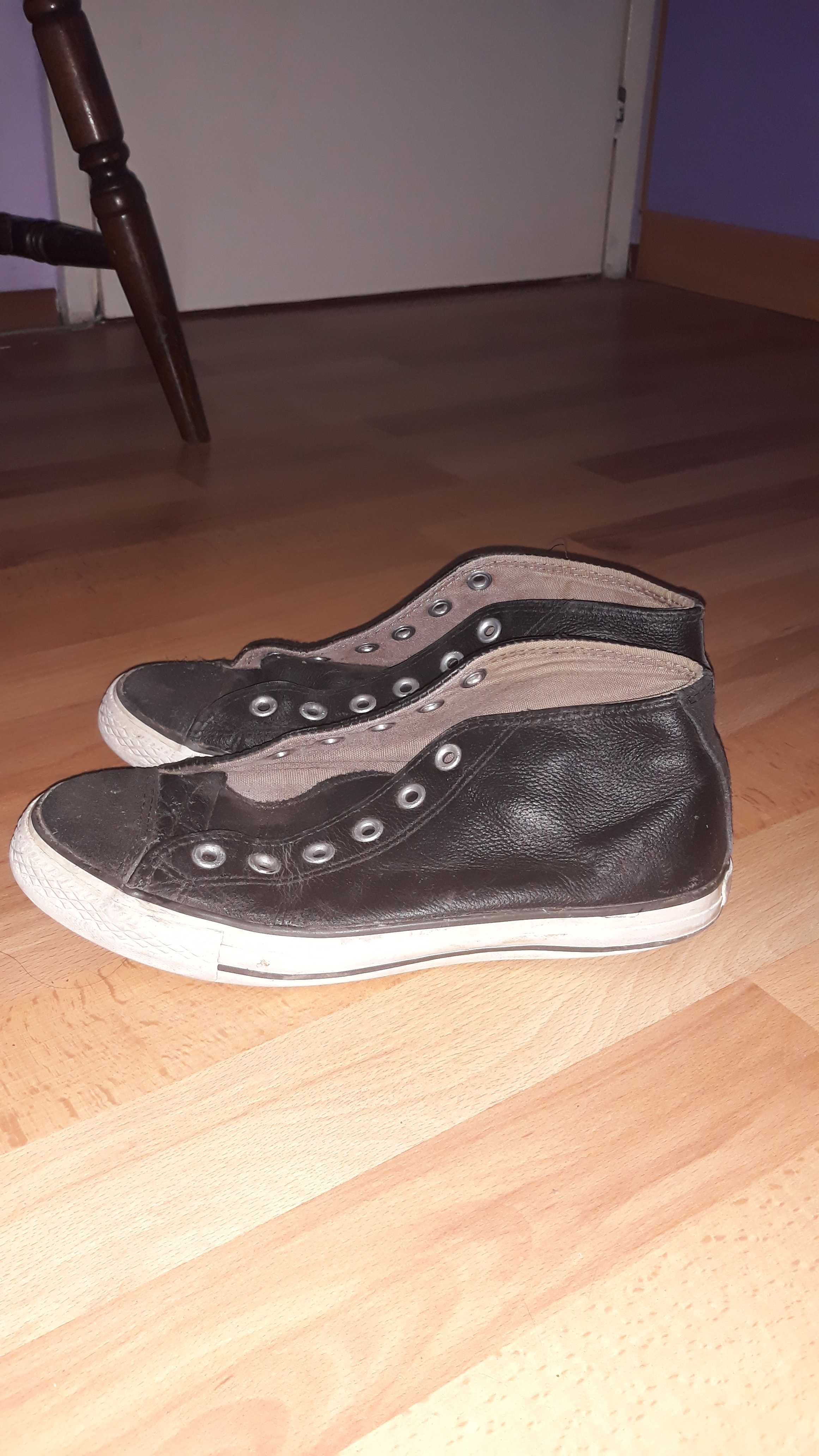 Кецове Converse , Victory и топли зимни ботуши