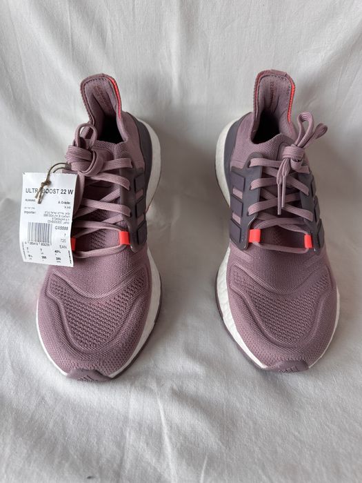 Pantofi alergare,sala,Adidas Ultraboost 22W,marime 40