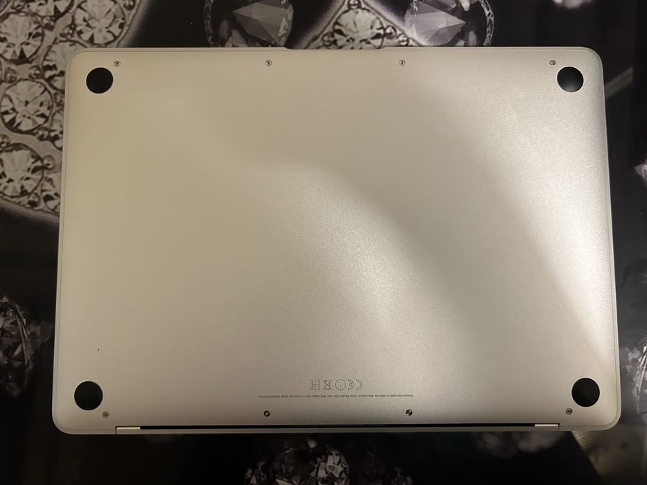 Macbook 2017 air in stare impecabila