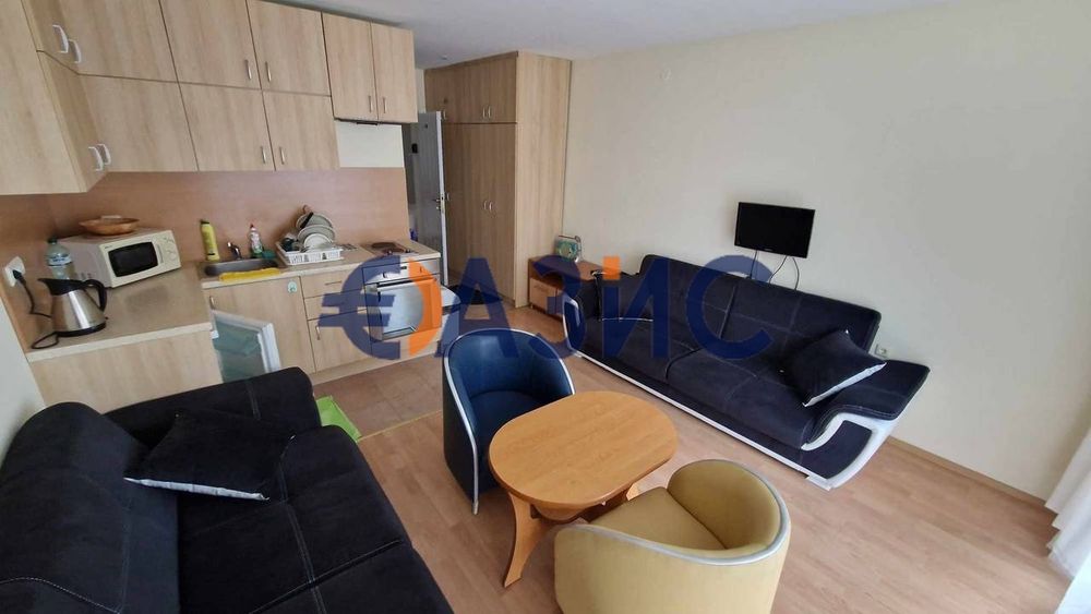 Продава се Едностаен апартамент в Свети Влас - 36 кв.м за 1278 €/кв.м - Снимка #13