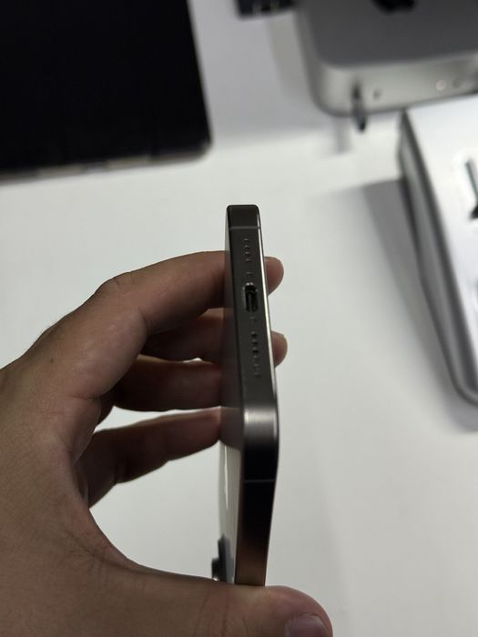 iPhone 15 Pro Max 256 86%