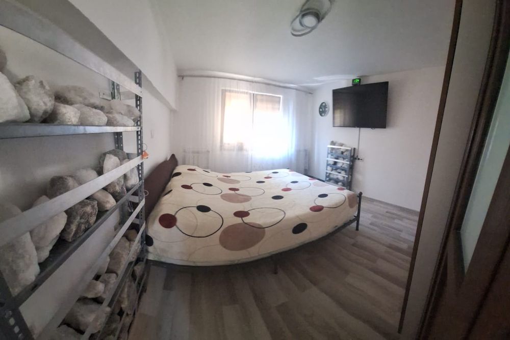 Vând casa Popesti Leordeni