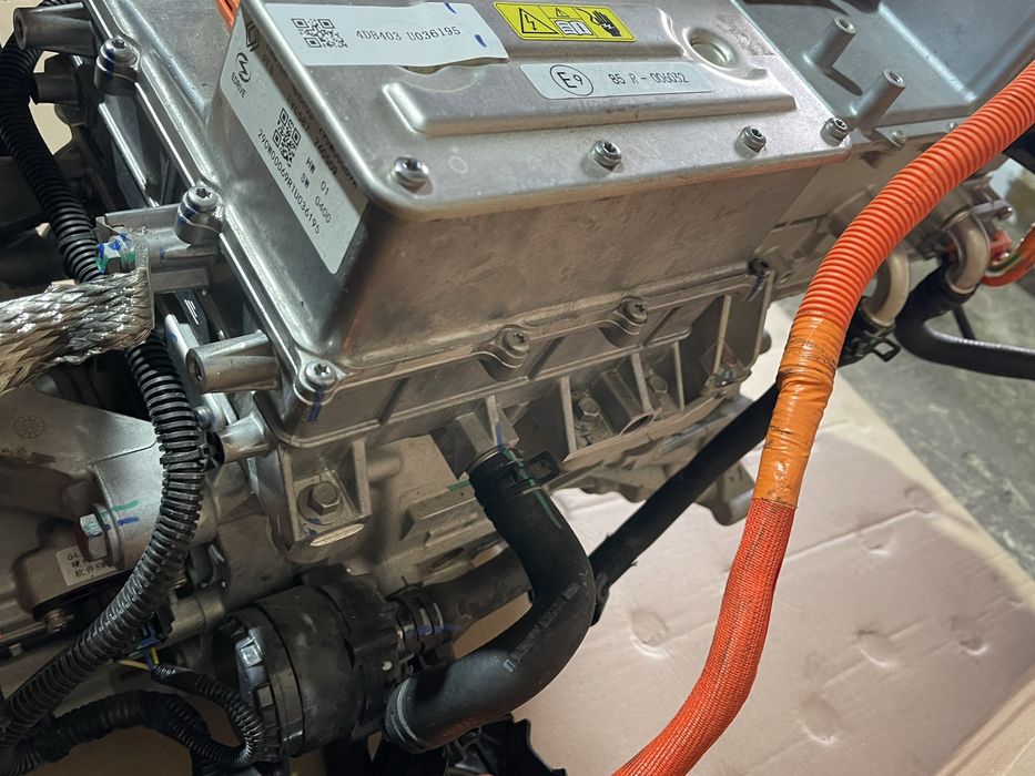 Invertor Dacia Spring Facelift 2024-2025 cod 290W00069R 4DB403 Convert