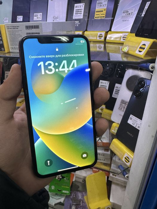 Iphone X на 256гб Face id работает
