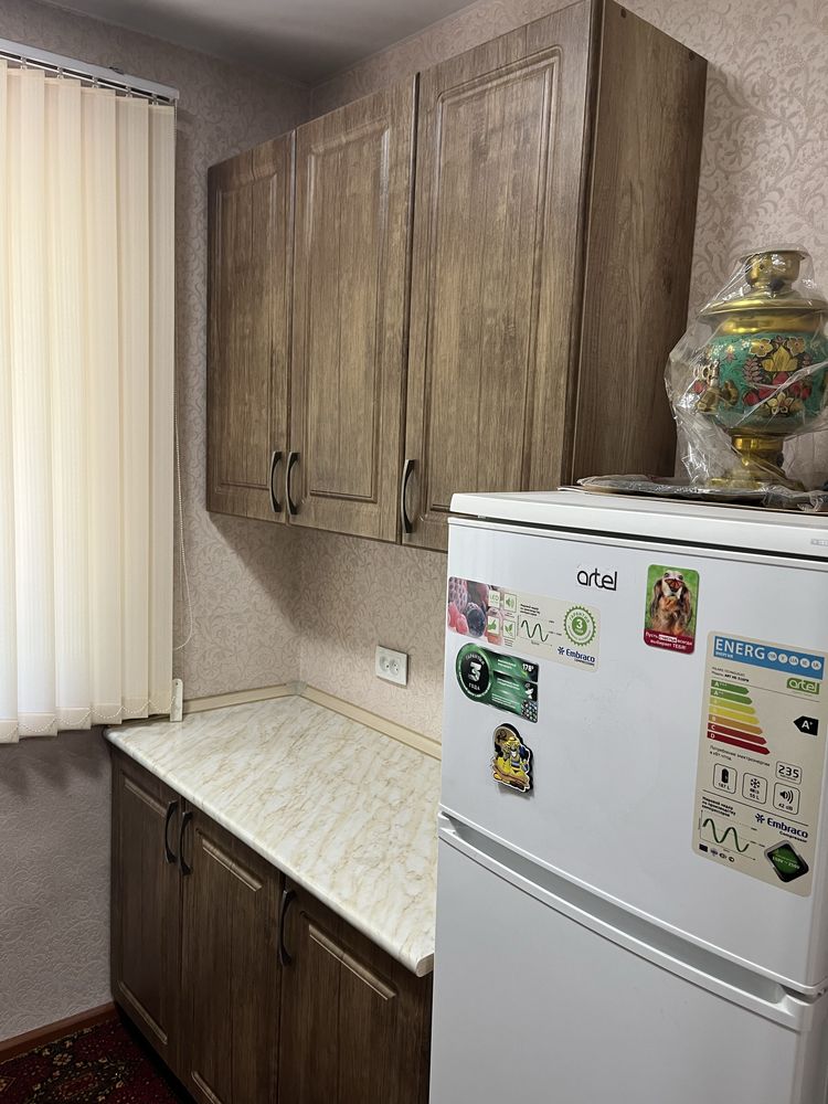 Квартира своя, 65 м2. С ремонтом.