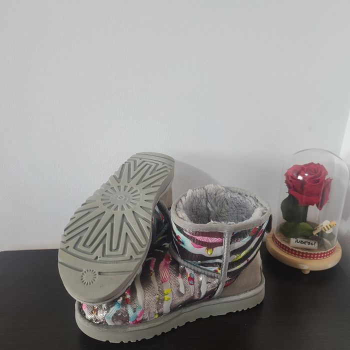 Ghete dama UGG Gri