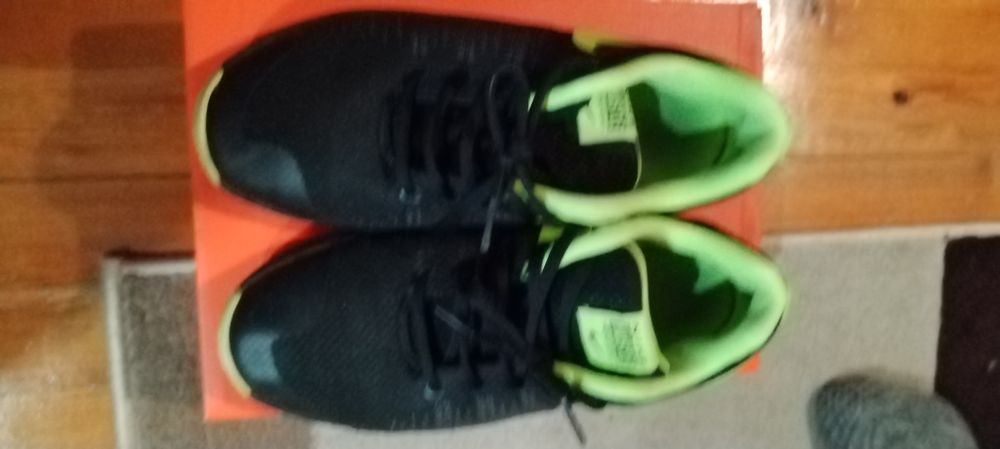 Маратонки   Найк за момче!