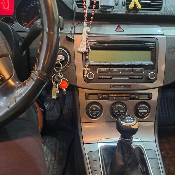 Vand Vw pasat b6 2008 4x4 în stare de functionare