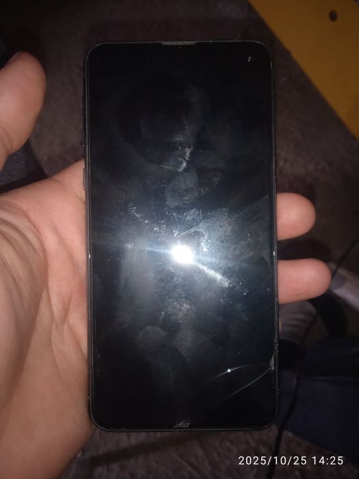 Samsung s10e hotra:6/128