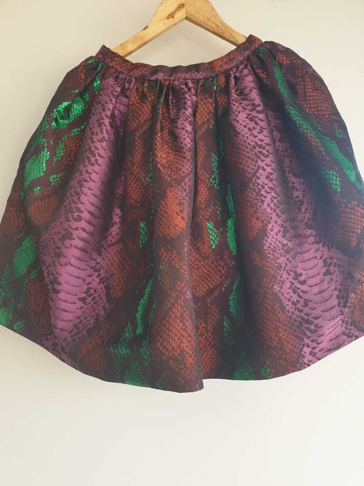 Ефектна дизайнерска пола House of Holland